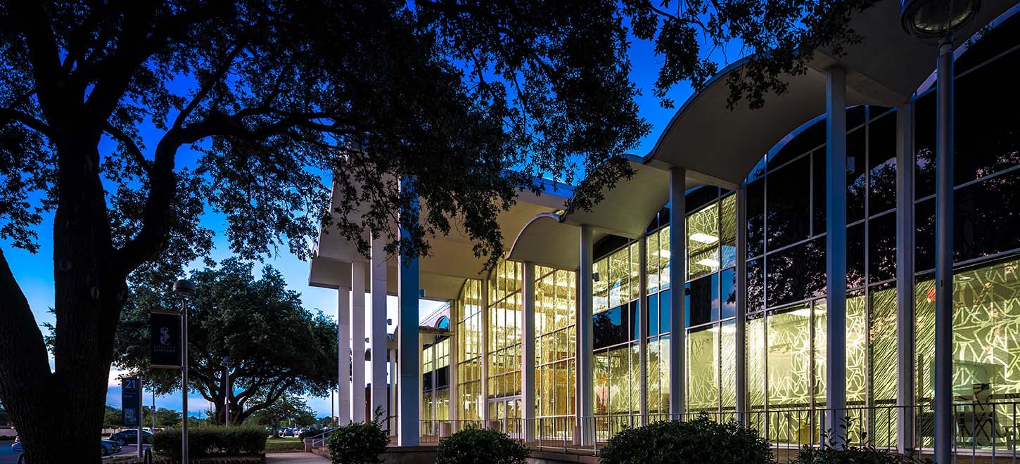 San Jacinto College Central Library